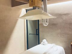-灸春堂·艾灸·痛症·整脊连锁(之江银泰店)