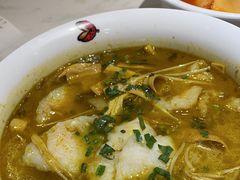 -渝是乎酸菜鱼·川渝小炒(新世界百货望京店)