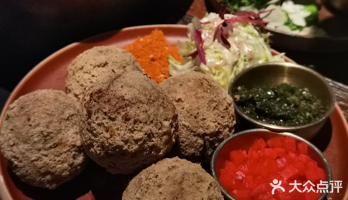 二刷野果 点了上次没点的 排骨锅--里面排骨还是蛮多的