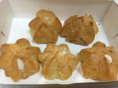 -天品味 一口吃榴莲泡芙