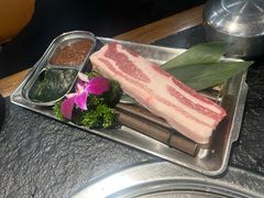 -明洞阿姨·韩式酱蟹烤肉·创意料理(望京1988创始店)