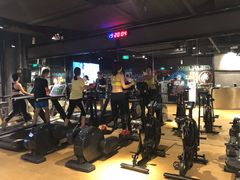 -VLines耀能运动24小时·月付制健身(京广桥店)