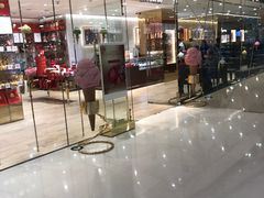 门面-VENCHI 闻绮(北京国贸商城店)