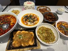 -峨嵋小镇·川菜(勒泰中心店)