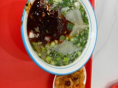 -京穆兰兰州牛肉面·清真(盛龙广场店)