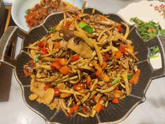 -湘渝人家·川湘菜(十里河店)