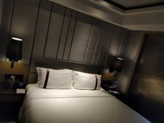 -榛悦隆堡成都酒店(春熙路太古里店)