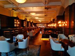 -LONG BAR 廊吧(外滩华尔道夫酒店)