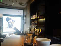-星巴克臻选(国贸商城首店)