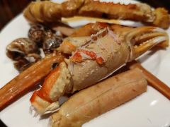 -广州万富希尔顿酒店·感趣自助餐厅·金秋蟹宴生蚝海鲜刺身