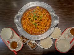 -胖哥俩肉蟹煲(上海悦荟广场店)