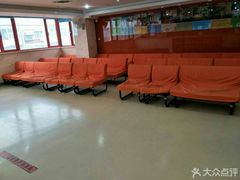 -LILY英语思维馆(花园村店)