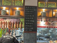 -六合居·明厨亮灶餐厅(成双大道店)