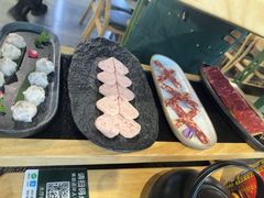 -鹿鸣山草本茶香火锅(园西路店)
