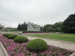 -上海市龙华烈士陵园