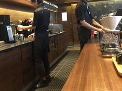 -星巴克臻选(广州高德置地秋广场店)