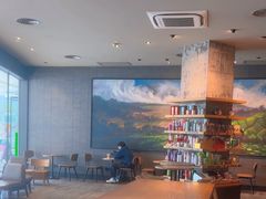 -星巴克(深圳梅林虹湾店)
