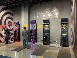 点击看大图 -嗨翻Hi-Fun竞技主题乐园·蹦床团建生日聚会(五棵松华熙店)