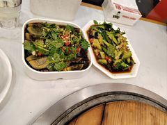 -鲁员外地锅鸡地锅鱼(古墩路店)