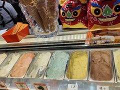 -极拉图·现制冰淇淋(大卫城店)