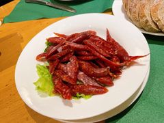 兰特伯爵自制猪肉肠配酸菜、土豆-兰特伯爵西餐厅·啤酒屋(方庄店)
