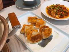 -楚韵小镇·宜昌肥鱼(虹桥国际店)