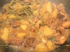 -万里闯关东铁锅炖菜馆(高新旗舰店)