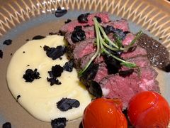 -JINNS锦时 steak&pizza(浸信会礼拜堂旧址店)