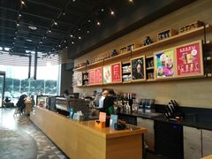 -星巴克臻选(成都环球乐天店)