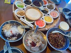 -包整·丝娃娃(一览甲秀楼风景店)