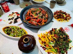 -肥肥虾庄·金牌油焖大虾(沙湖店)