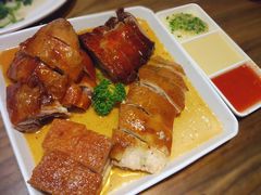 -新大咀港式茶餐厅(宝山万达店)