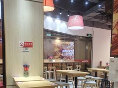 -魔都三兄弟酸辣粉·蘸卤炸串(虹桥万科店)