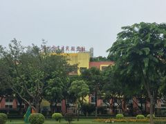 -广州市越秀区育才实验学校