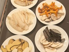 -天宜隆蘑菇宴火锅(石景山旗舰店)