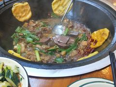 -曹丞相·地锅鸡·地锅鱼(武林店)