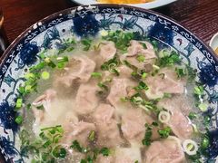 -老新隆牛肉锅贴(新街口店)