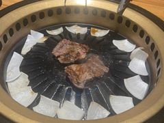 -炼火烤肉店