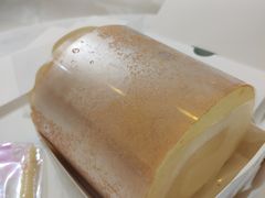 -顶东面包花园·生日蛋糕(世博店)