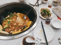 -鲁员外地锅鸡地锅鱼(古墩路店)