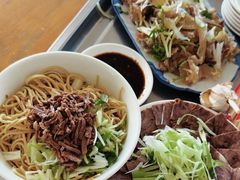 -十二忠手拉面(中华路店)