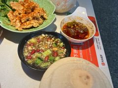 -锅立方•炭火蛙锅(六合万达广场店)