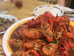 -東豫狼鲜货烧烤. 碳火烤鱼. 小龙虾(上海首店)