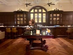 -LONG BAR 廊吧(外滩华尔道夫酒店)