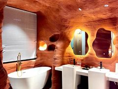 -幸栖洞穴设计酒店(成都春熙路店)