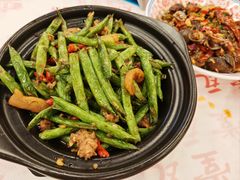 -堂瓦里·33年传统赣菜(第一街区店)