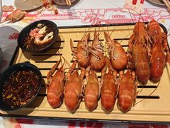 -肥肥虾庄·金牌油焖大虾(汉口城市广场店)