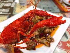 -扒虾小妹儿麻辣海鲜(宏图街店)