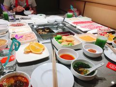 -海底捞火锅鲜切牛肉主题店(长寿路店)