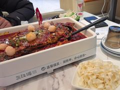 -三江源活鱼现烤(维多利摩尔城店)